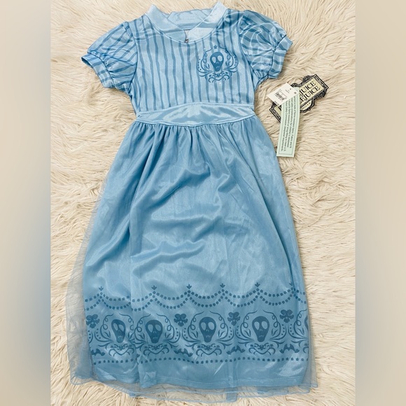 Beetlejuice, Beetlejuice Beetlejuice!  NEW Size 6/6X & size 8 nightgown, - Picture 1 of 2